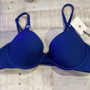 Blue light lift bikini top
